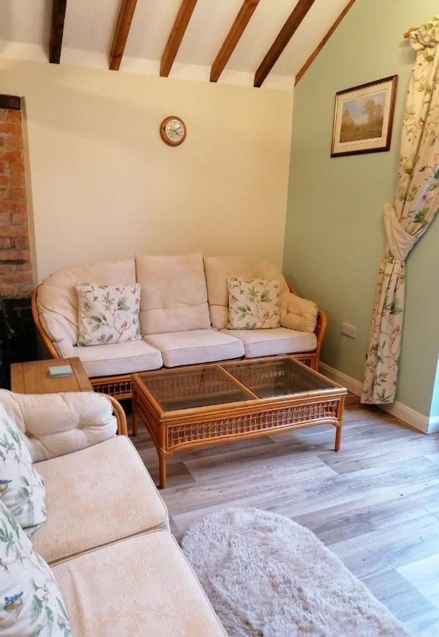 Poplar Cottage وودهال سبا المظهر الخارجي الصورة