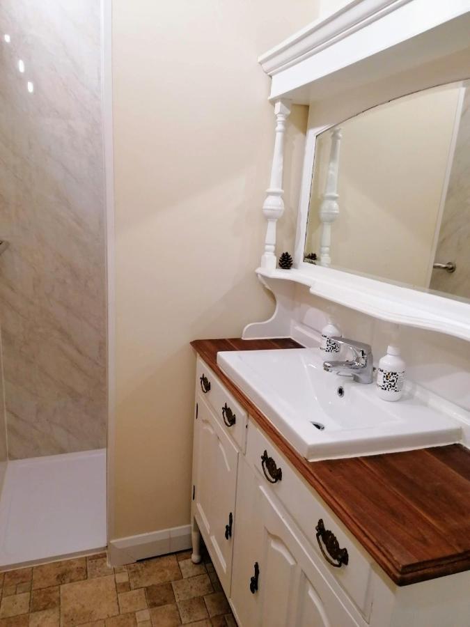 Poplar Cottage وودهال سبا المظهر الخارجي الصورة
